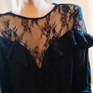 AE black lace blouse
